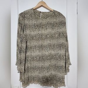 VINTAGE Three Flaggs California Pleated Flair Sleeve Top Size 18